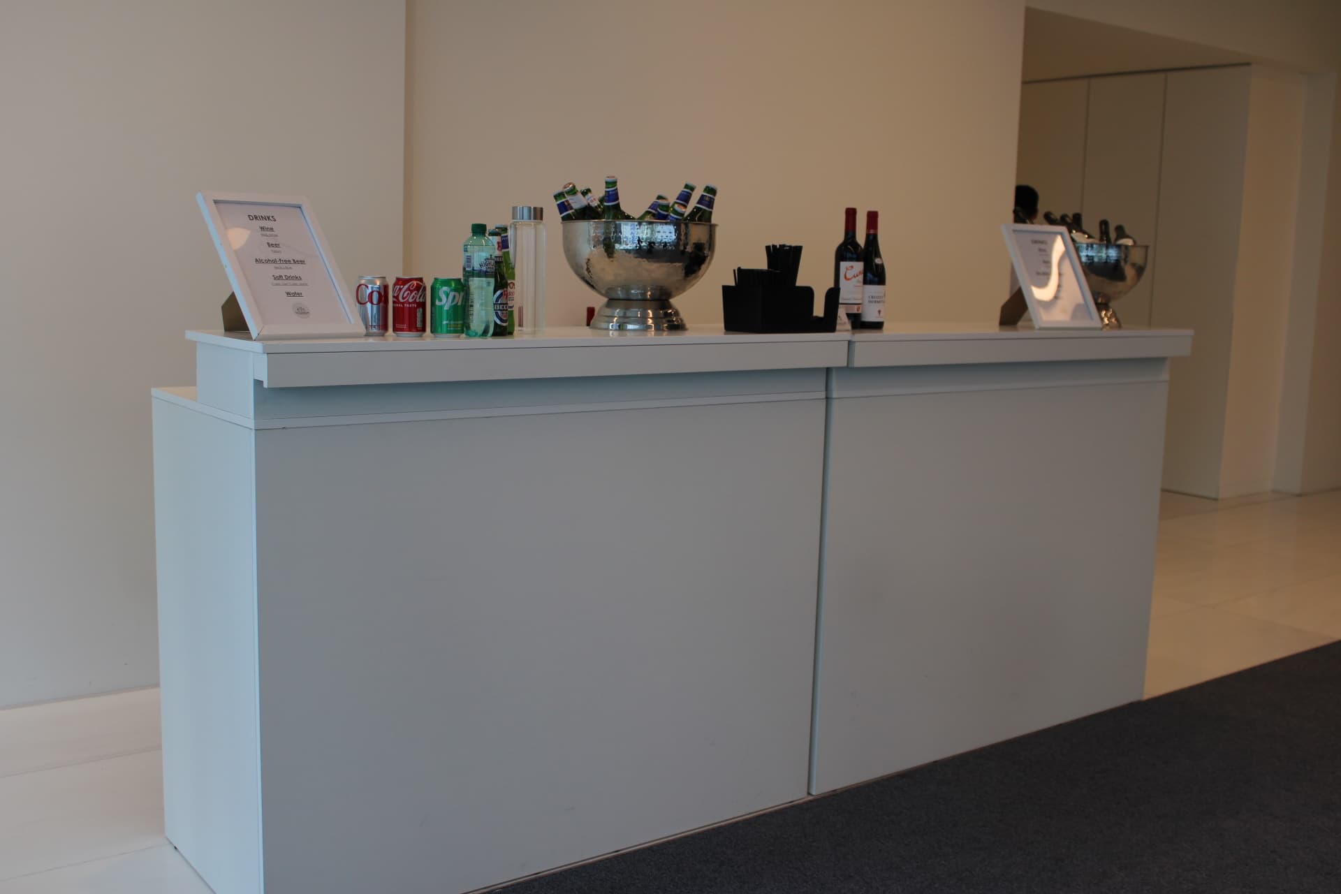 Multicolour LED White Mobile Cocktail Bar Hire