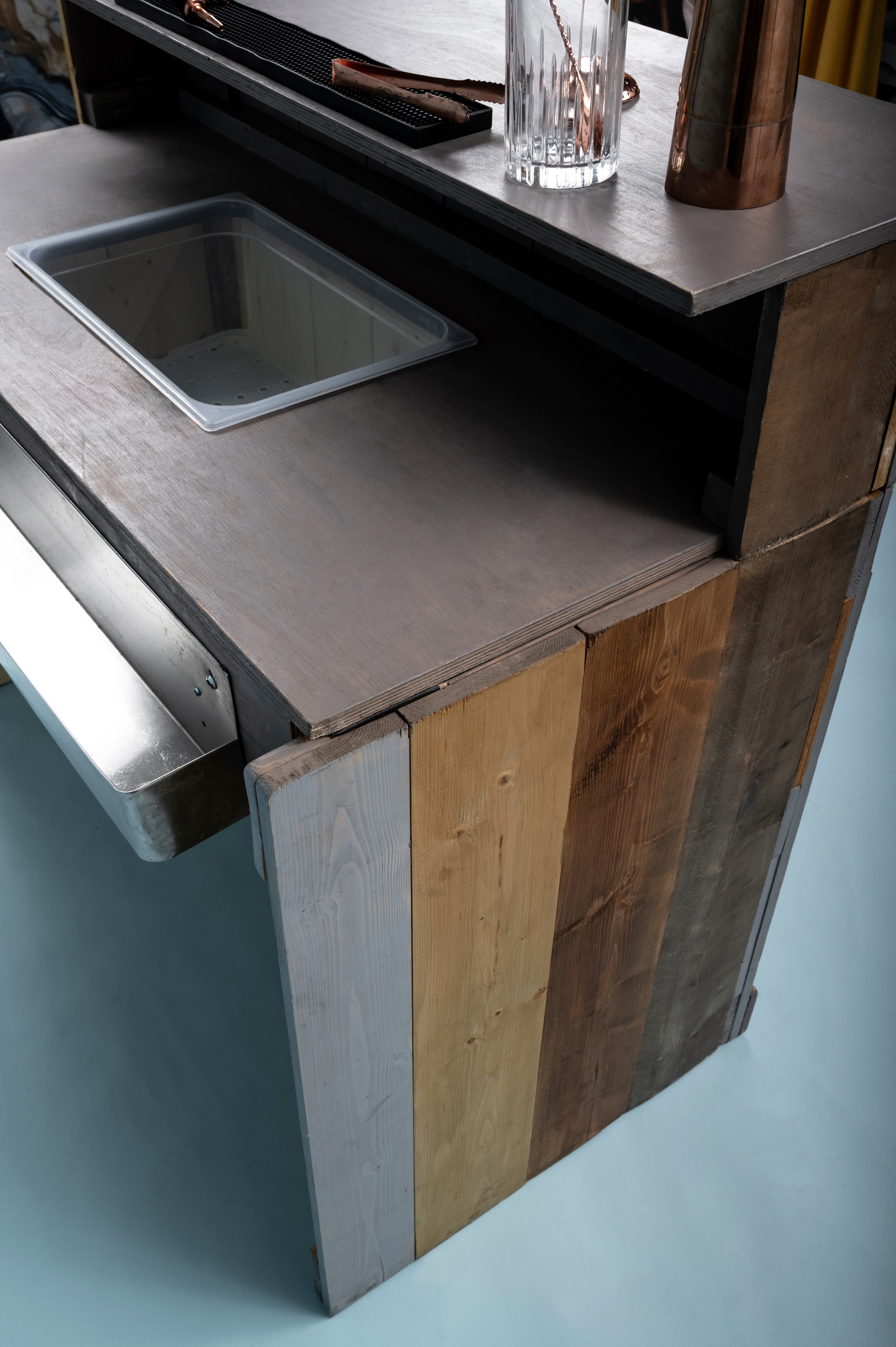 Bar image 2