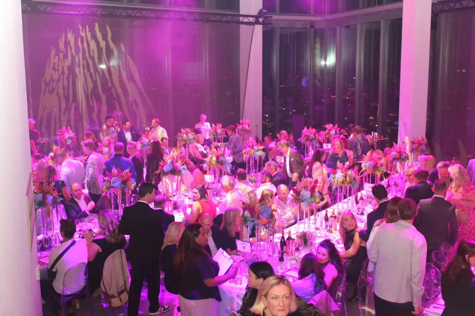 mobile bar hire for wedding