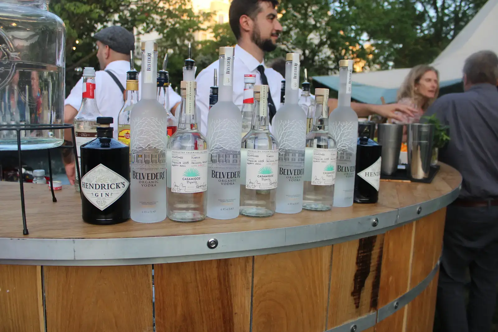 Mixologist and bartender hire service in Barnes