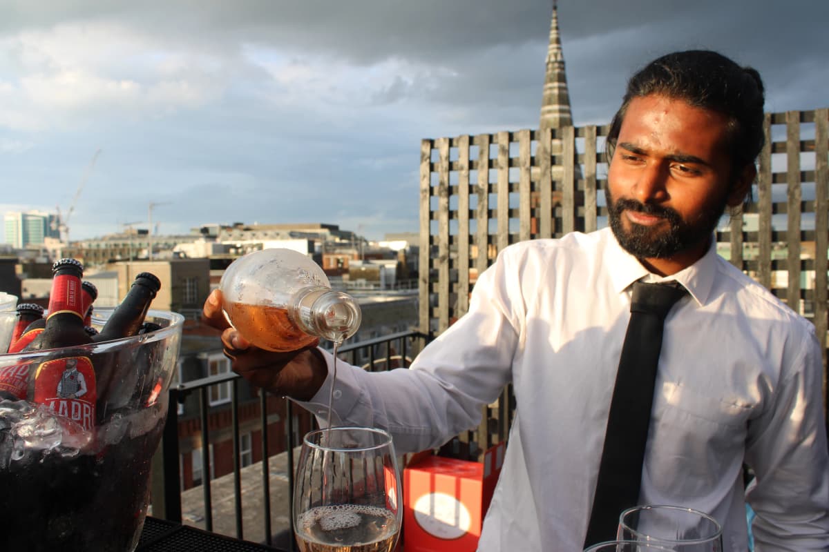 Cocktail bar hire London at a private evening event