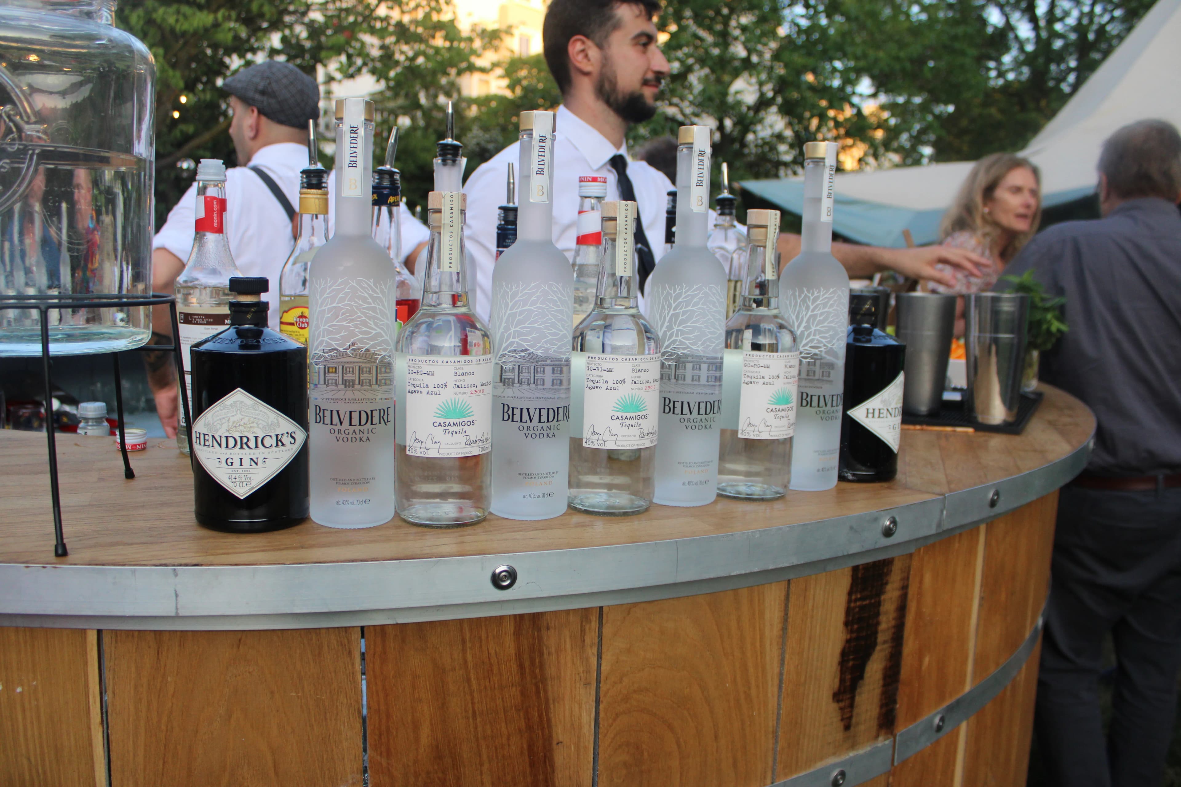 Cocktail bar hire London at a 50th birthday garden party