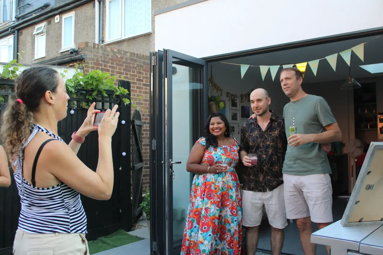 Private cocktail bar hire London — weddings, birthdays, hen dos