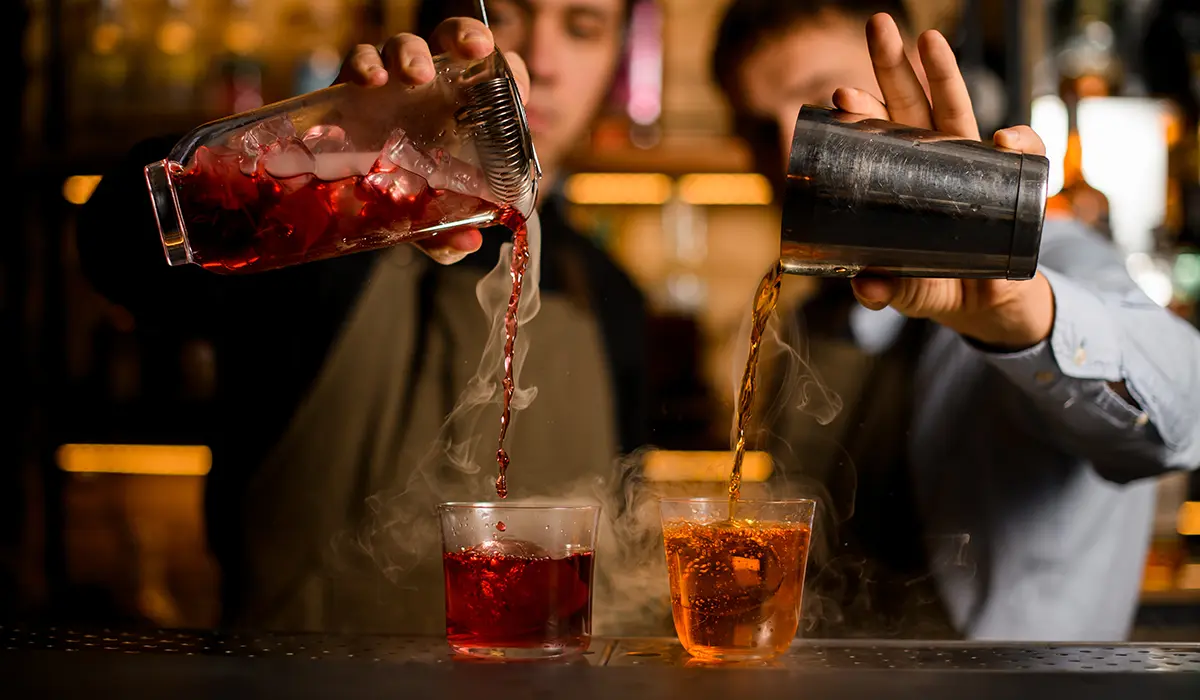 Corporate Cocktail Mixologist